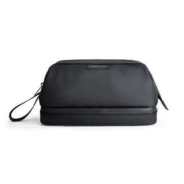Switchstorage V: Toiletry Bag with Wet and Dry Areas for Modern Travelers