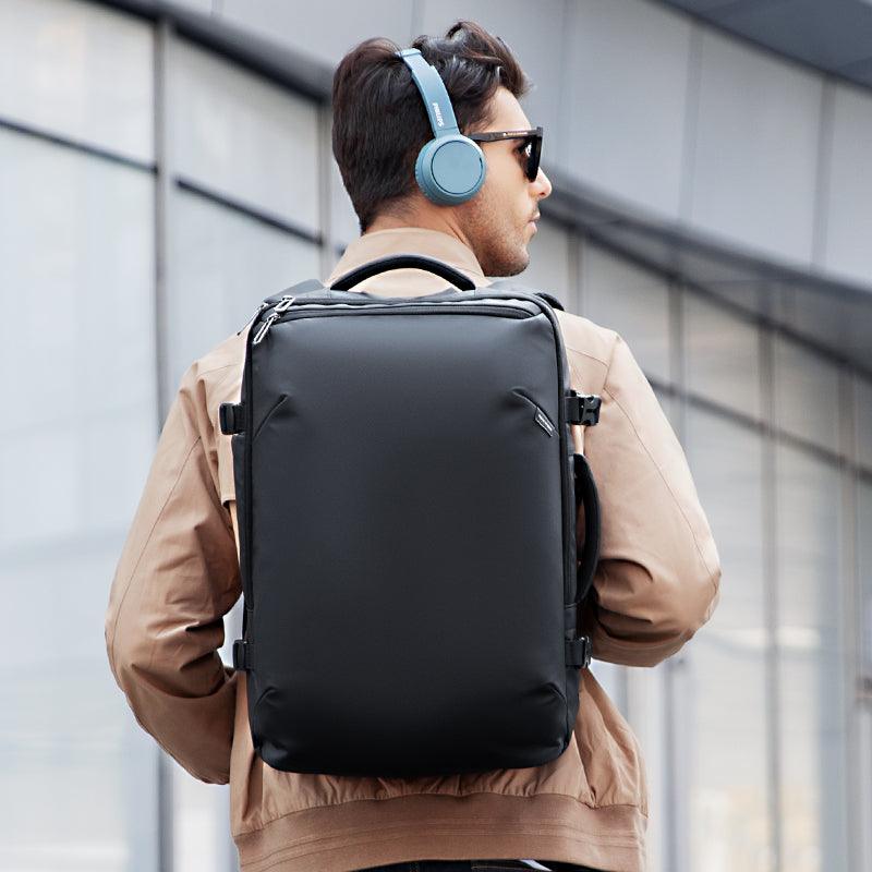 Explorer ¢ñ - MR9907 - Mark Ryden Backpack Models View